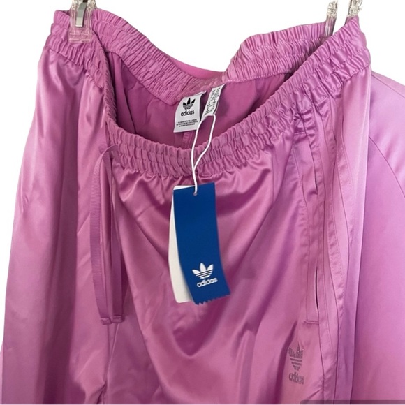 NWT Adidas Silky 2 Piece Outfit - Picture 12 of 14